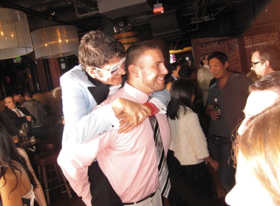 Guests celebrating at Social Media Prom 2010